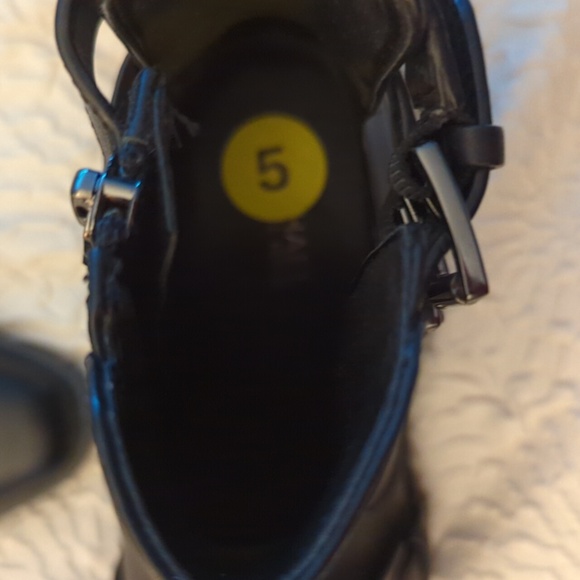 NWT MK leather booties - Picture 6 of 7